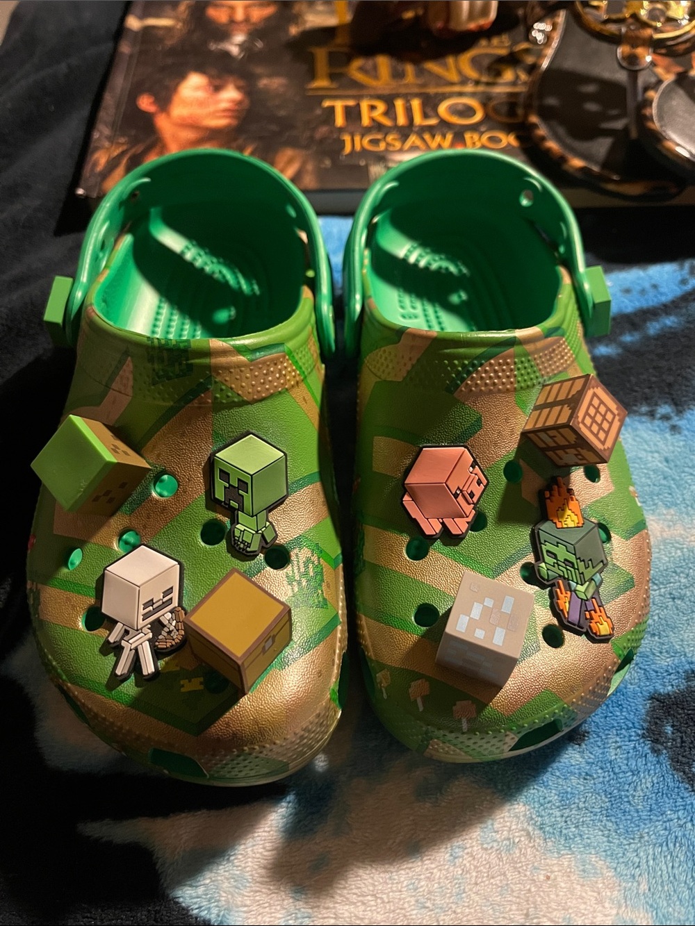 CROCS Kids Green Camouflage Minecraft-Style Clog Sandals with Character Charms
